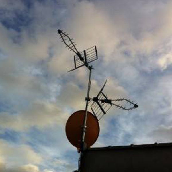 Manuel Peña instalaciones antenas 1